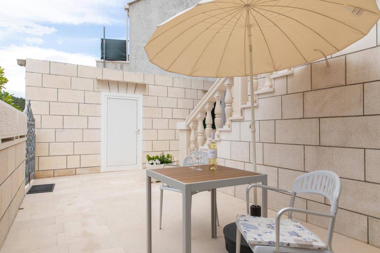 Apartman Ružica Pucisca Exterior foto
